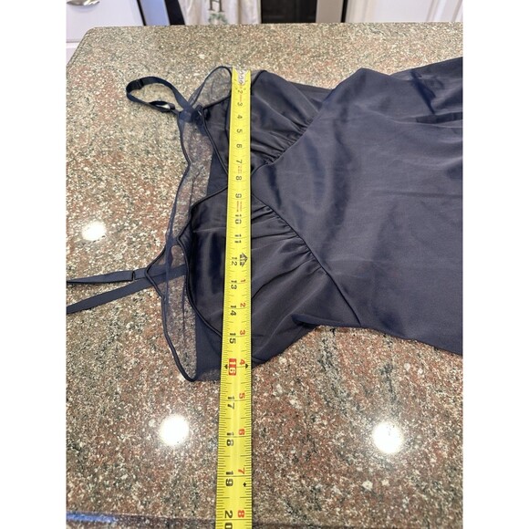 Vtg Vanity Fair Slip Black Lace Bodice Size 34 True Vintage Tricot Nylon USA - Picture 7 of 9